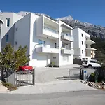 Apartment Ana